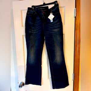 Chicos Womens Platinum Barely Boot Cut Jeans River Blues Indigo Stretch NWT